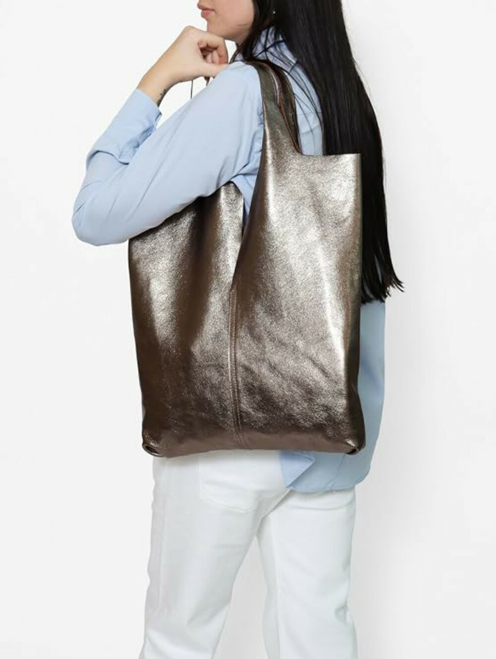 Gave Lux Metallic Leather Tote Bag in Bronze With a Zip Pouch